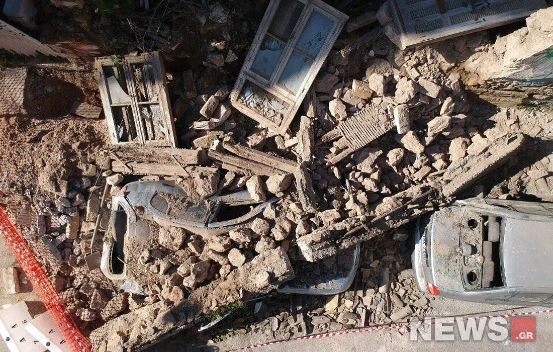 Αυτοψία του news.gr στα κτίρια στο κέντρο της Αθήνας που αποτελούν κίνδυνο για τους περαστικούς – Ρημάζουν έτοιμα να καταρρεύσουν