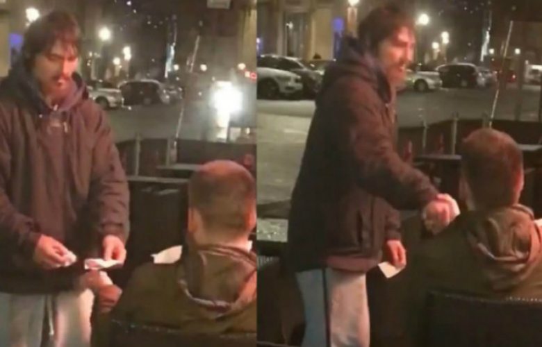 Έδωσε σε άστεγο την κάρτα του για να σηκώσει λεφτά και γύρισε με την απόδειξη