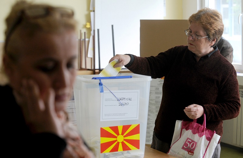 Τρεις υποψήφιοι για την Προεδρία στα Σκόπια