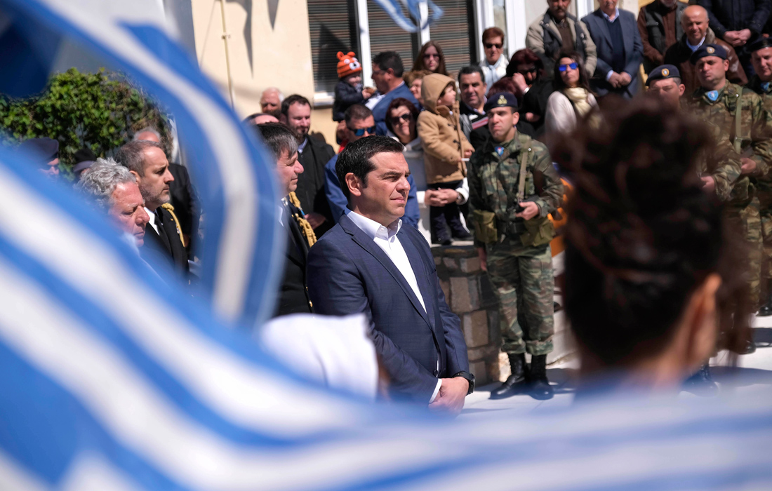 Τουρκικά μαχητικά «πίεσαν» χαμηλότερα το ελικόπτερο Τσίπρα – Αυστηρή απάντηση του πρωθυπουργού