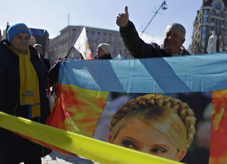 Το δύσκολο εκλογικό σταυροδρόμι της Ουκρανίας προς την Δύση ή την Ρωσία