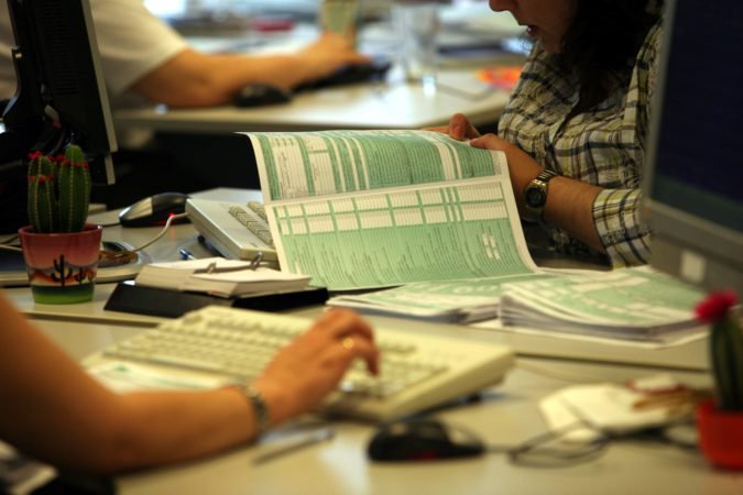 Κάτοικοι εξωτερικού: Πότε λήγει η προθεσμία για την υποβολή της φορολογικής δήλωσης