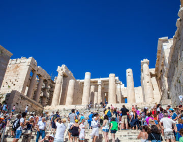 Έτσι ανοίγει ο ελληνικός τουρισμός στις 14 Μαΐου – Ο προβληματισμός για τις μετακινήσεις από νομό σε νομό