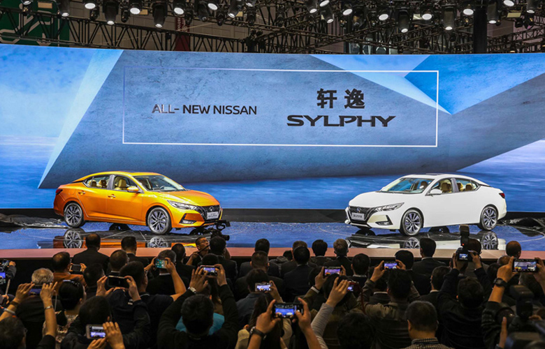 Nissan Sylphy: Σύγχρονο, κομψό, άνετο και απρόσκοπτα συνδεδεμένο