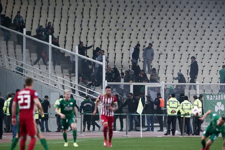 Στον Ολυμπιακό κατοχυρώθηκε το ντέρμπι, με -5 τιμωρήθηκε ο ΠΑΟ
