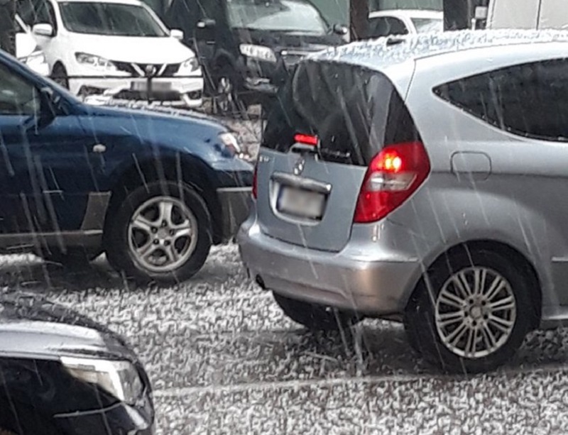 Χαλάζι και καταιγίδες θα συνεχίσουν να πλήττουν την Αττική