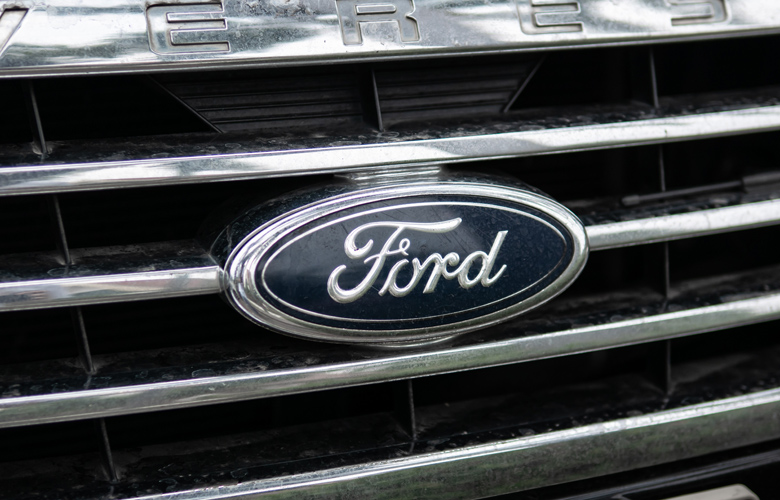 Ανακαλούνται οχήματα Ford Escort