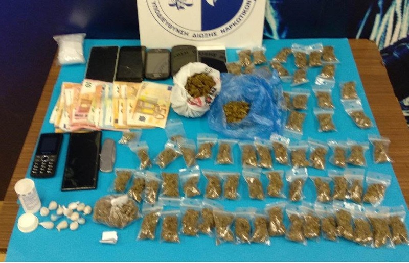 Σύλληψη 27χρονου για ναρκωτικά στο σπίτι του