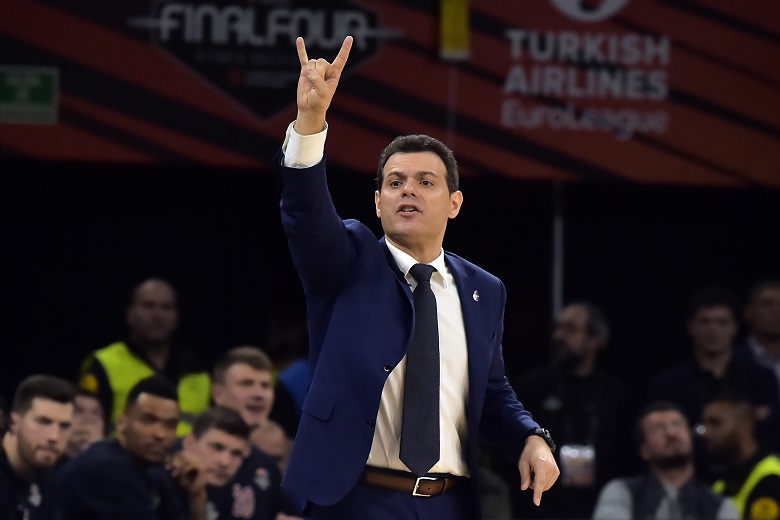 «Το συμβόλαιό μου είναι για να λύνω προβλήματα»