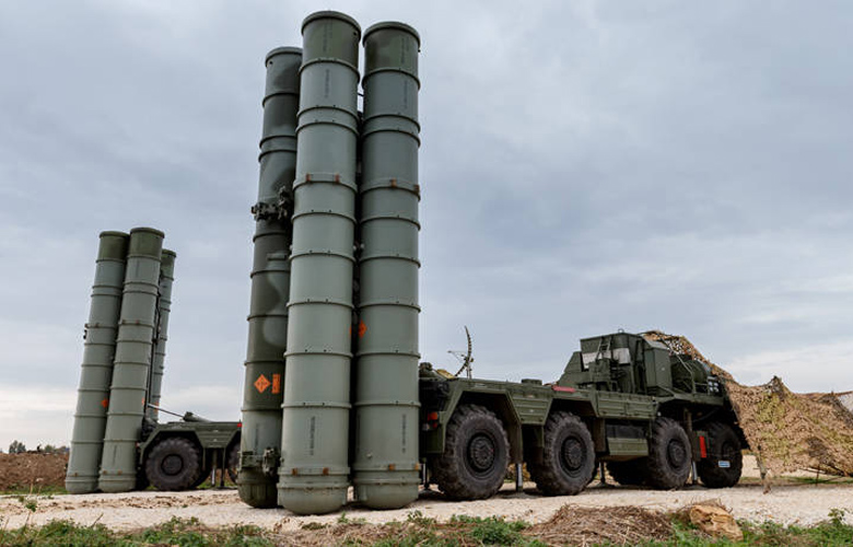 Κρεμλίνο για S-400: Η υλοποίηση της συμφωνίας βρίσκεται στην φάση που πρέπει να βρίσκεται