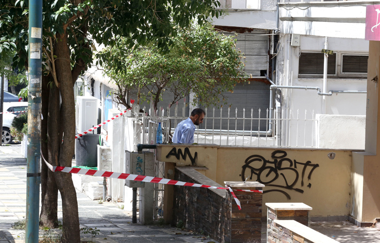 Την σκότωσε με σφυρί ο ψυκτικός που πήγε για εργασίες