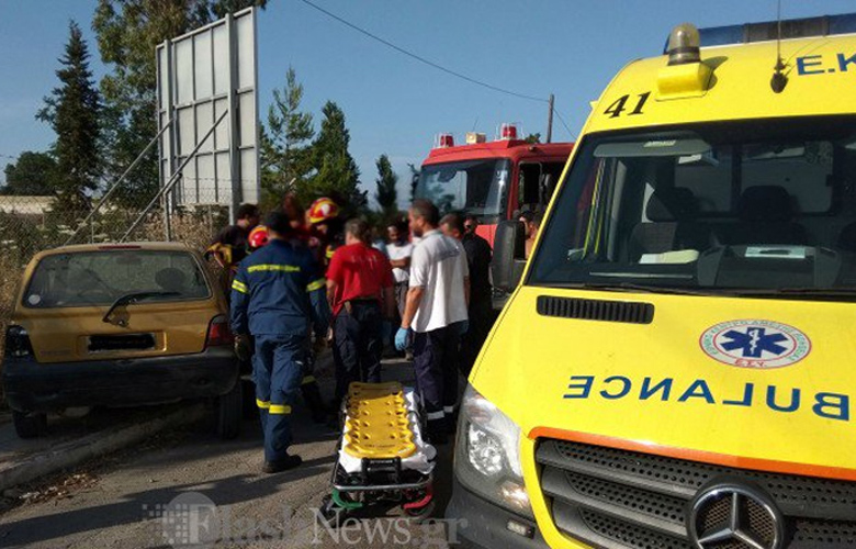 Απεγκλωβίστηκε γυναίκα μετά από σύγκρουση δύο οχημάτων στα Χανιά