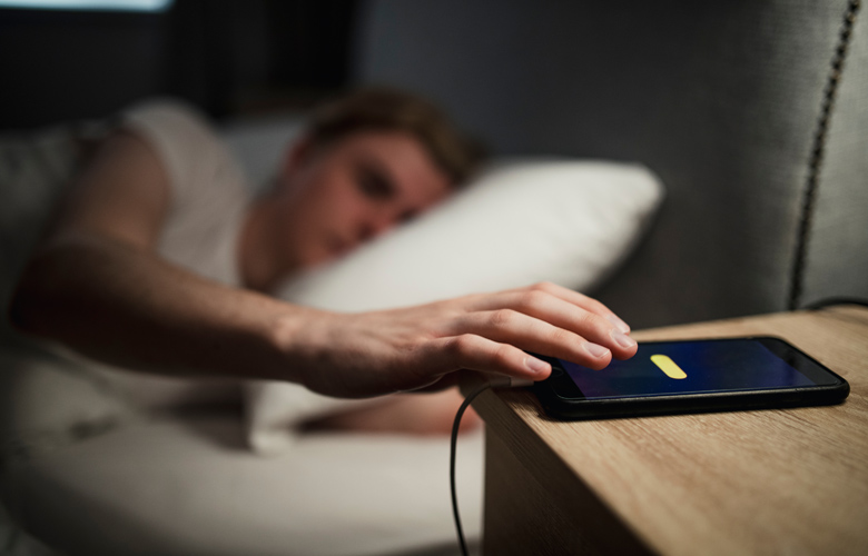 Τι είναι το snooze που κάνει κακό στον οργανισμό μας