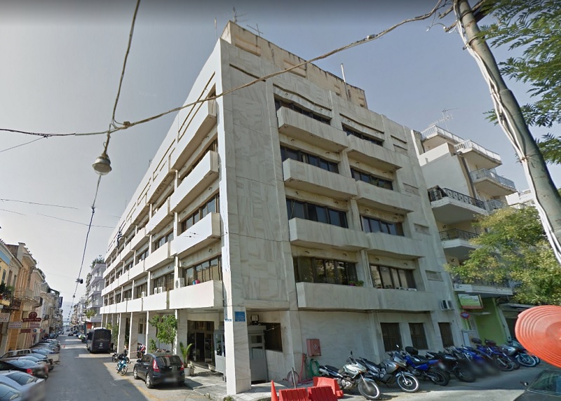 Αναζητούνταν για ναρκωτικά και πήγε στην Αστυνομία να… παραπονεθεί