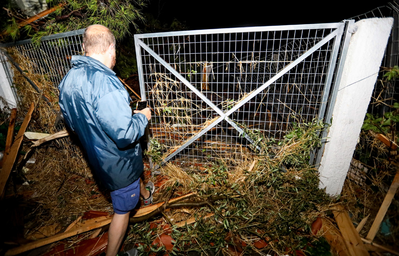 Συγκλονίζει η μαρτυρία για τη νεκρή μητέρα και τον γιο της