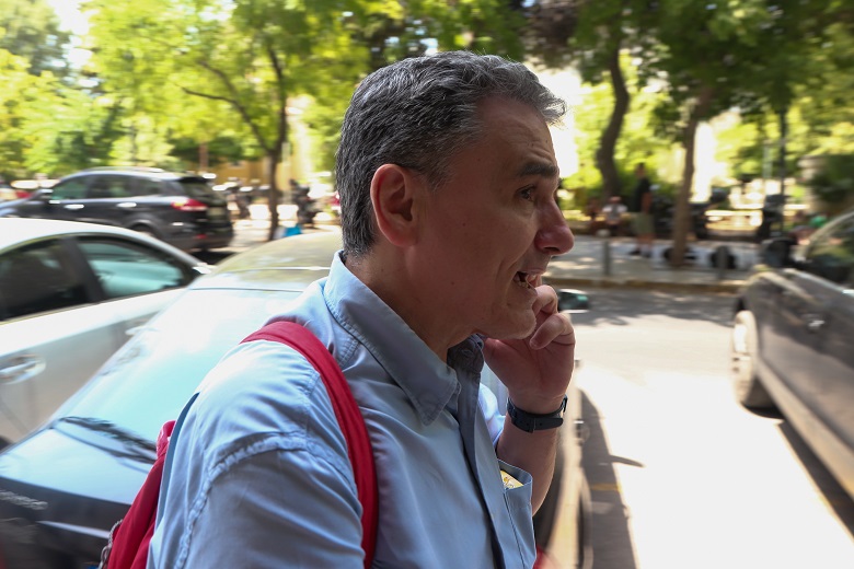 Η χιουμοριστική απάντηση Τσακαλώτου για την υποψηφιότητα του ΔΝΤ