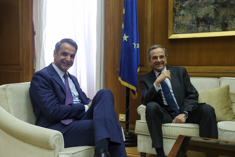 Εκτός της συζήτησης, για την θέση του Προέδρου της Δημοκρατίας, το όνομα του Σαμαρά