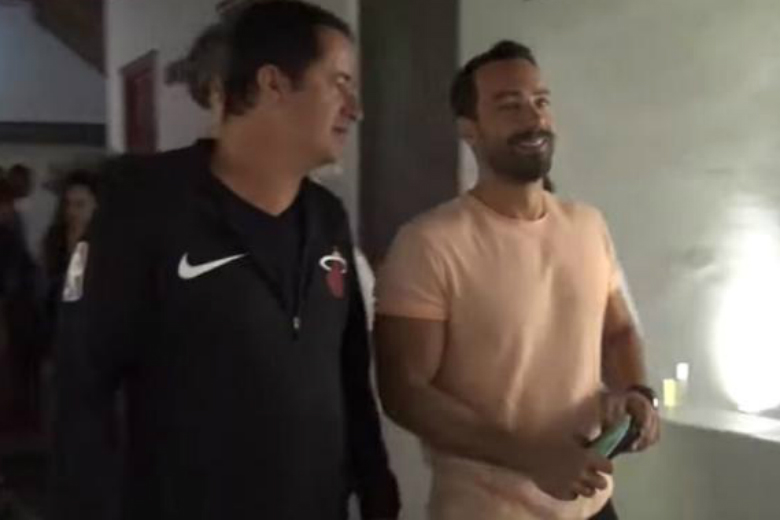 Οι βόλτες του Σάκη Τανιμανίδη με τον Ατζούν Ιλιτζαλί στη Μύκονο