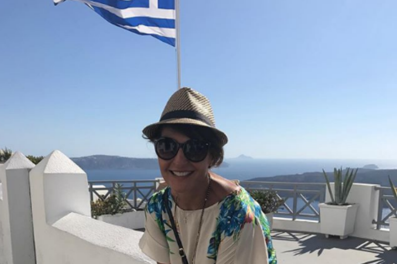 Νία Βαρντάλος: Απολαμβάνει τις καλοκαιρινές τις διακοπές στην Ελλάδα