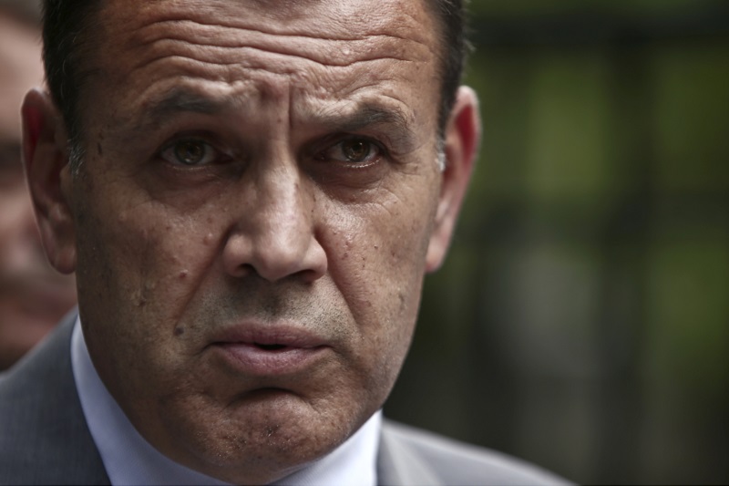 Παναγιωτόπουλος: Ό,τι απειλείται, δεν αποστρατιωτικοποιείται