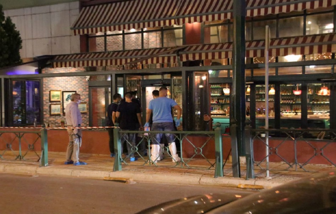 Στο μικροσκόπιο των αρχών το άγνωστο πρόσωπο που ήταν με τον άνδρα που δολοφονήθηκε στο Περιστέρι