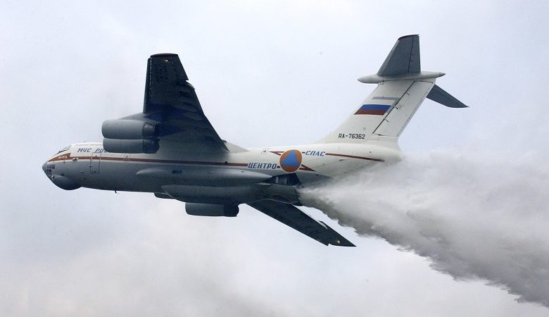 Δεκάδες πτήσεις αεροσκαφών του στρατού για τις πυρκαγιές στη Σιβηρία