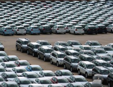Κορονοϊός: Σε ελεύθερη πτώση η αγορά αυτοκινήτου