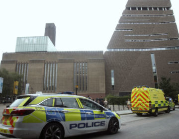 Του χρόνου η δίκη του 17χρονου που κατηγορείται ότι έριξε έναν 6χρονο από τον 10ο όροφο μουσείου στο Λονδίνο