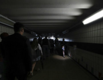 Επεκτάθηκε το black out – Στο σκοτάδι και το βορειοδυτικό τμήμα της Αγγλίας και η Σκωτία