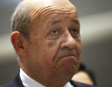 Αυστηρό μήνυμα σε Τραμπ: «Η Γαλλία “δεν χρειάζεται την άδεια κανενός” για να μιλήσει για το Ιράν»