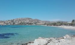 Απελευθέρωση 5.000 τ.μ. αιγιαλού και παραλίας σε Πάρο και Αντίπαρο – Στο αυτόφωρο 18 επιχειρηματίες
