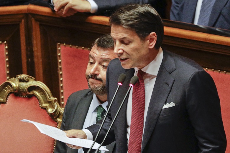Δεκτή από τον πρόεδρο της Ιταλίας η παραίτηση του πρωθυπουργού Κόντε