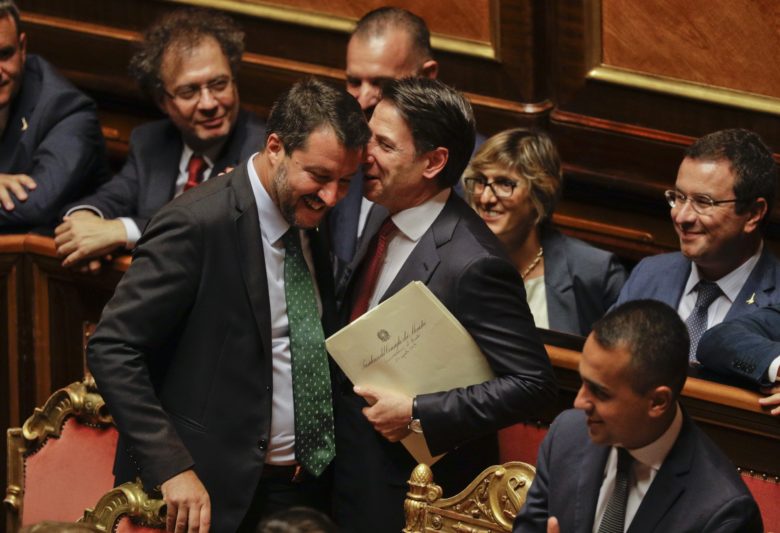 Ξεκινούν οι διαβουλεύσεις για τον σχηματισμό νέας ιταλικής κυβέρνησης