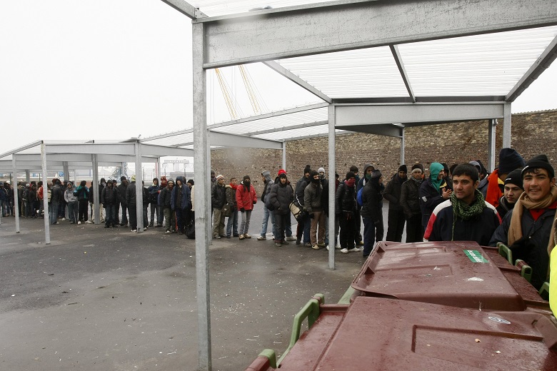 Στο χαμηλότερο επίπεδο από το 2013 η μετανάστευση προς τη Βρετανία