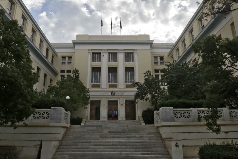 Ένταση και επεισόδια με αντιεξουσιαστές στην ΑΣΟΕΕ