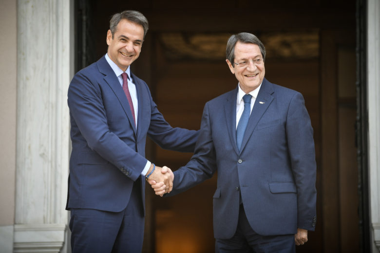 Τηλεφωνική επικοινωνία Μητσοτάκη – Αναστασιάδη