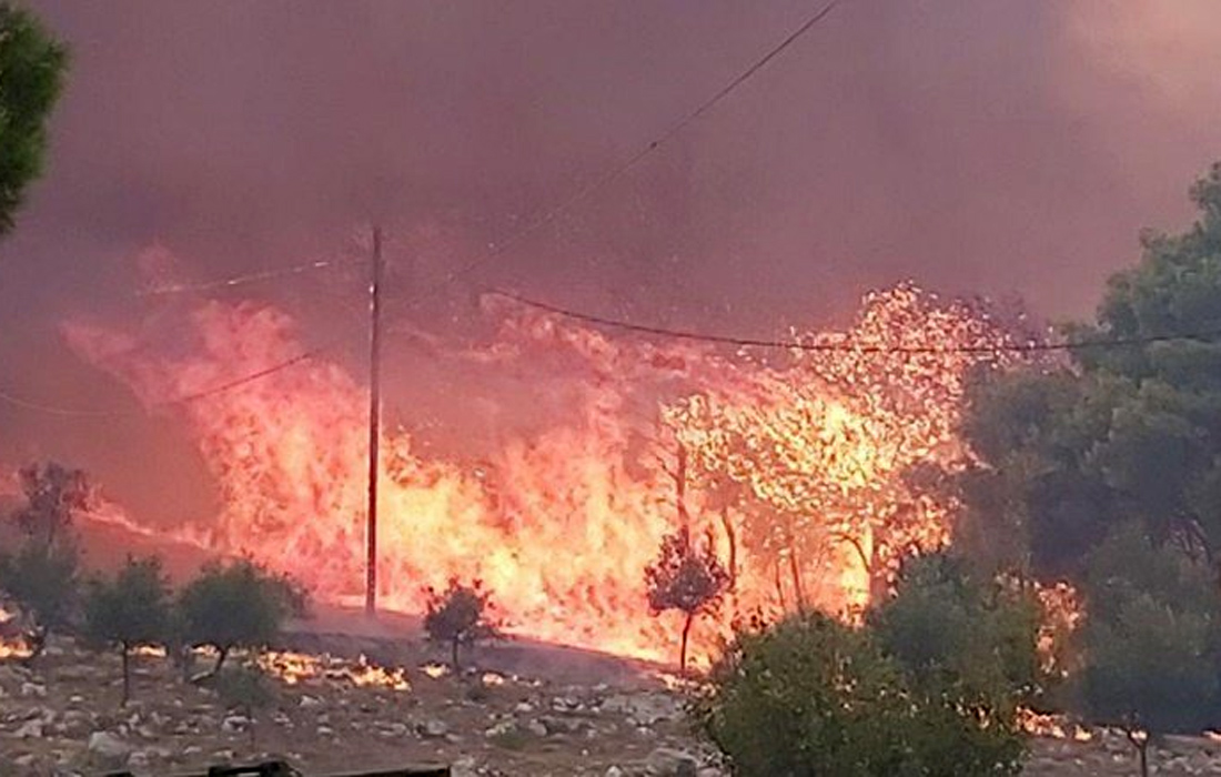Εκτός ελέγχου η πυρκαγιά στη Ζάκυνθο – Εκκενώνονται χωριά