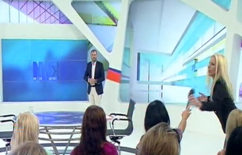 Η Αννίτα Πάνια εισέβαλε στην εκπομπή του Νίκου Σαμοΐλη και τον άφησε άφωνο