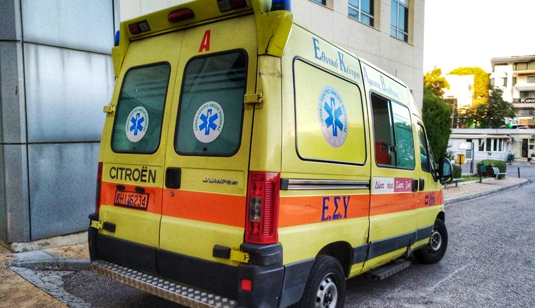 Κατέρρευσε στο γήπεδο 16χρονος ποδοσφαιριστής στη Λάρισα