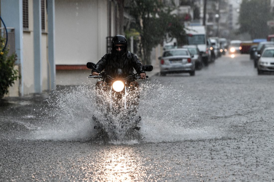 Κύμα κακοκαιρίας σαρώνει την Δυτική Ελλάδα