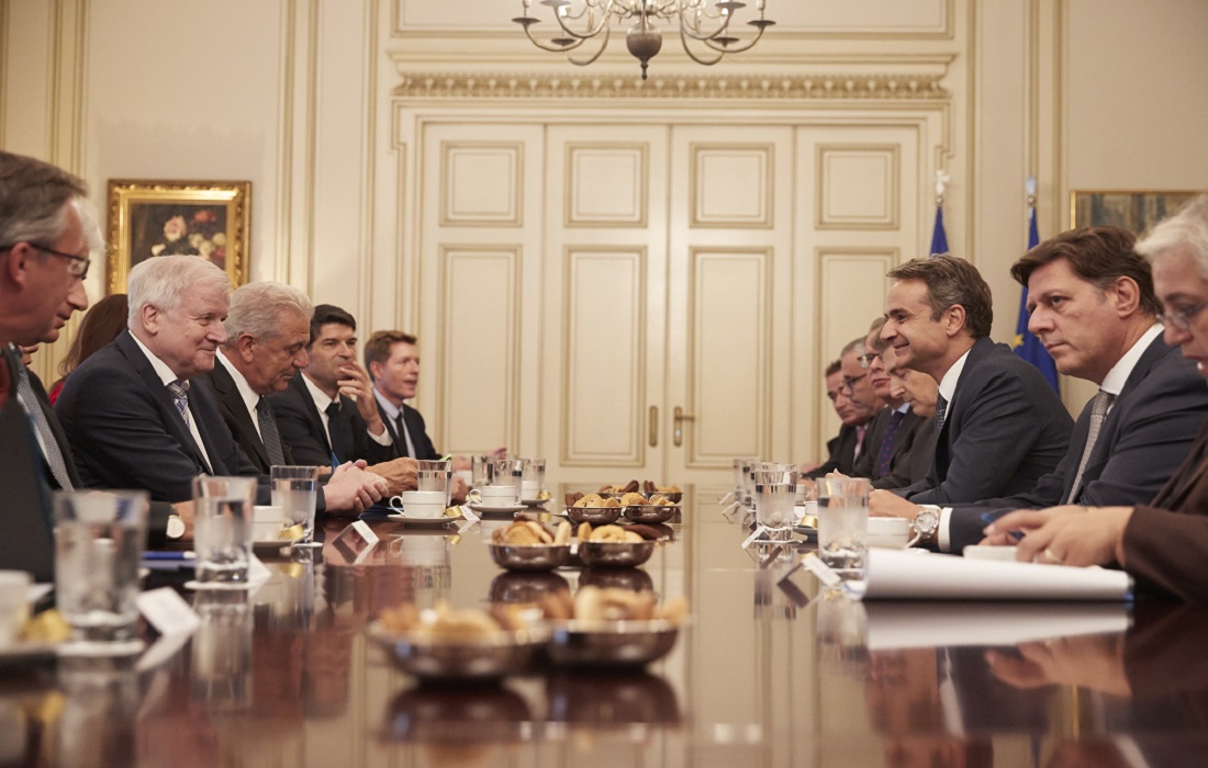 «Πρέπει να βρούμε τρόπο να σταματήσουμε τις μεταναστευτικές ροές»