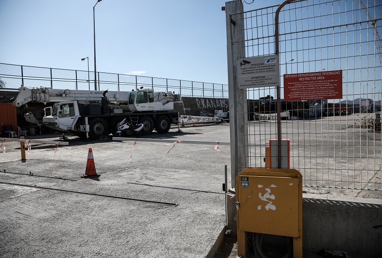 Εντοπίστηκε το ΙΧ που έπεσε στον Νέο Μώλο Δραπετσώνας
