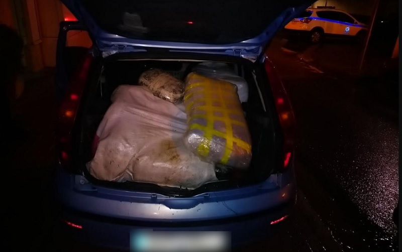 Τρεις συλλήψεις για διακίνηση μεγάλης ποσότητας χασίς στα Γρεβενά