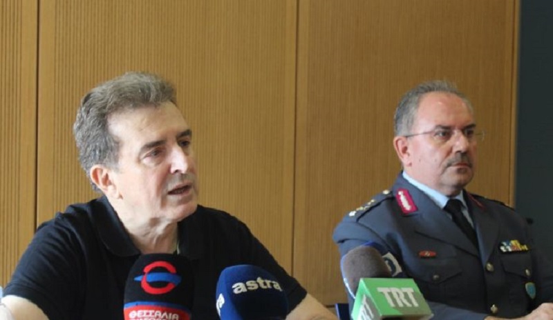Στη Λάρισα ο Χρυσοχοΐδης για την μετεγκατάσταση προσφύγων