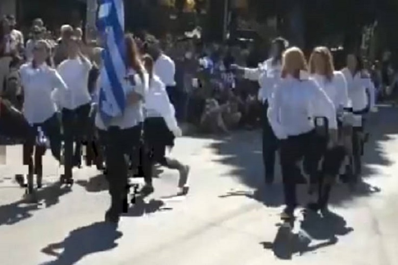 Το βίντεο της προετοιμασίας της παρέμβασης στην παρέλαση της Ν. Φιλαδέλφειας