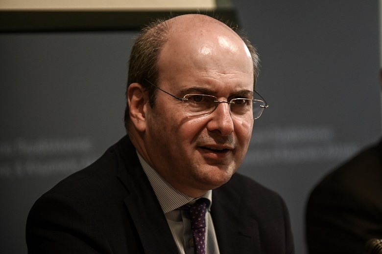 Χατζηδάκης: Τα μέτρα της κυβέρνησης αντιστρέφουν την αρνητική πορεία της ΔΕΗ