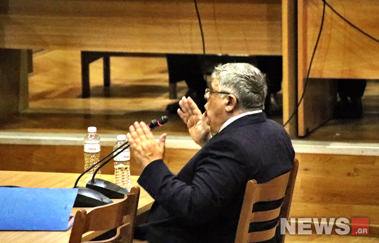 Νίκος Μιχαλολιάκος: Ο Μαυρογιαλούρος, ο τυροπιτάς και ο βοσκός