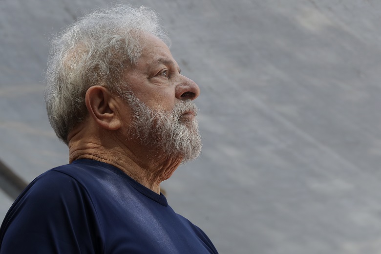 Αποφυλακίστηκε ο πρώην προέδρος της Βραζιλίας, Λούλα ντα Σίλβα