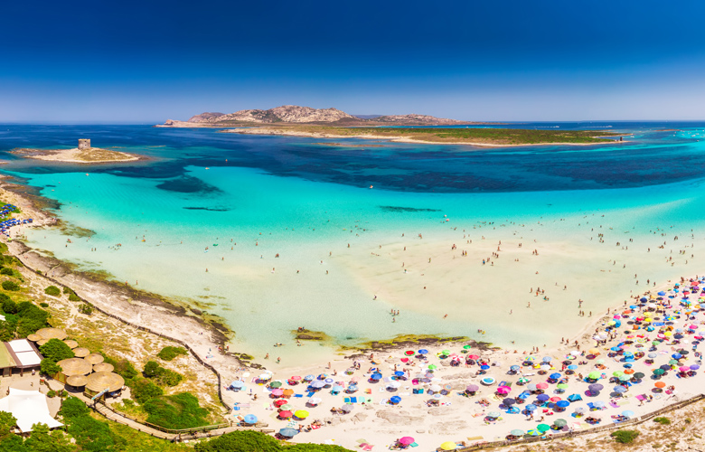 Εισιτήριο θα πληρώνουν οι τουρίστες για να απολαύσουν διάσημη παραλία στη Σαρδηνία