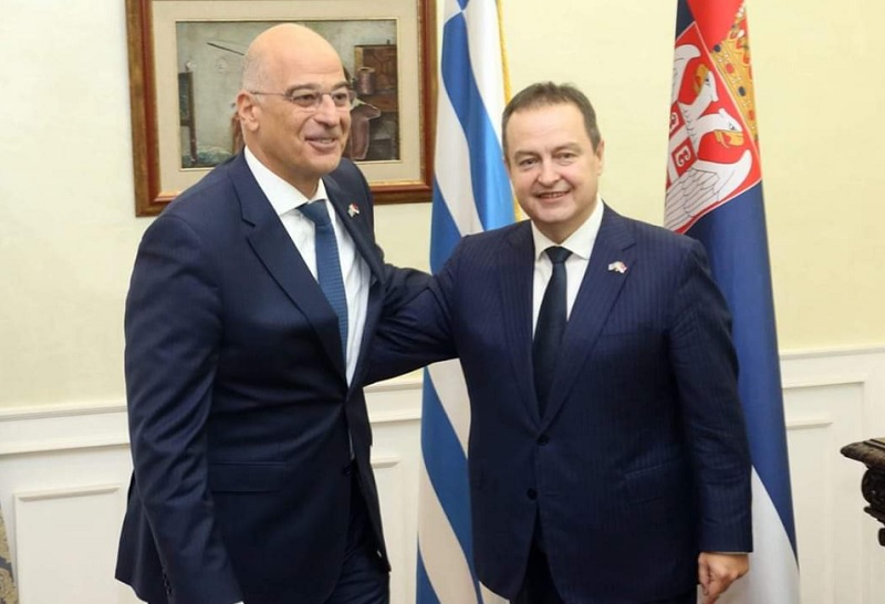 «Θα διευκολύνουμε την πορεία της Βόρειας Μακεδονίας και της Αλβανίας προς την ΕΕ»